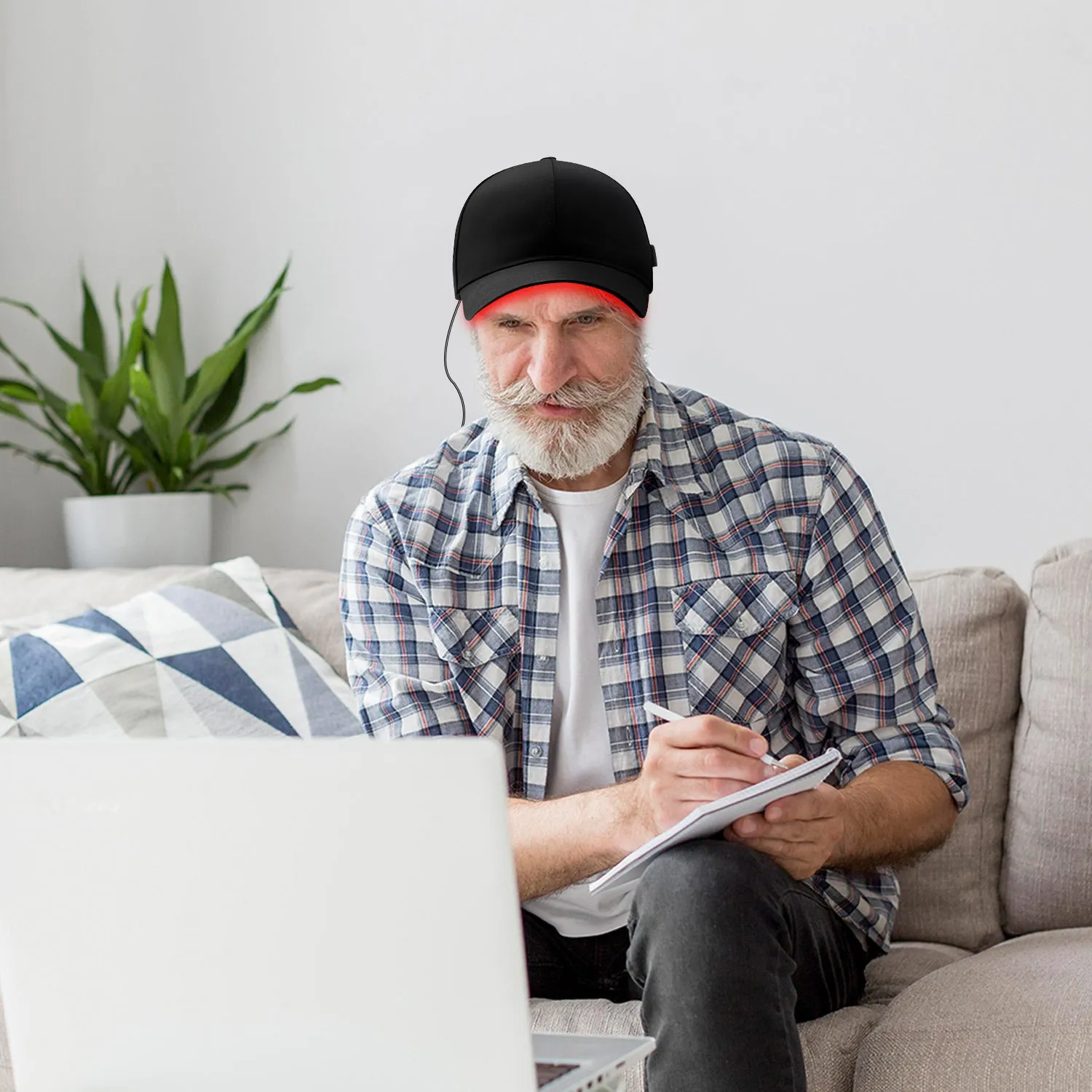 Megelin LED Light Therapy Cap