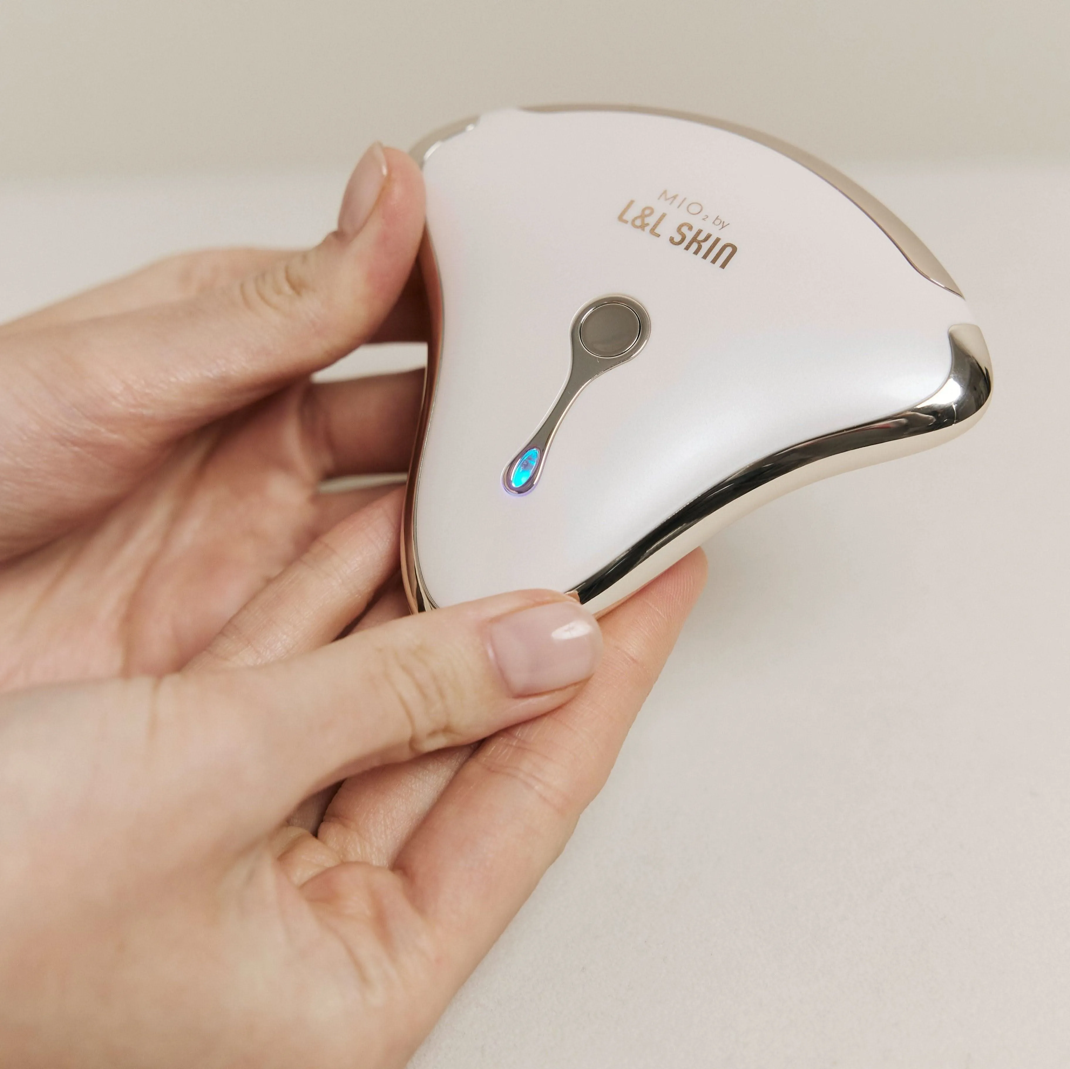 MIO2 Electric Gua Sha Face Lifting Device